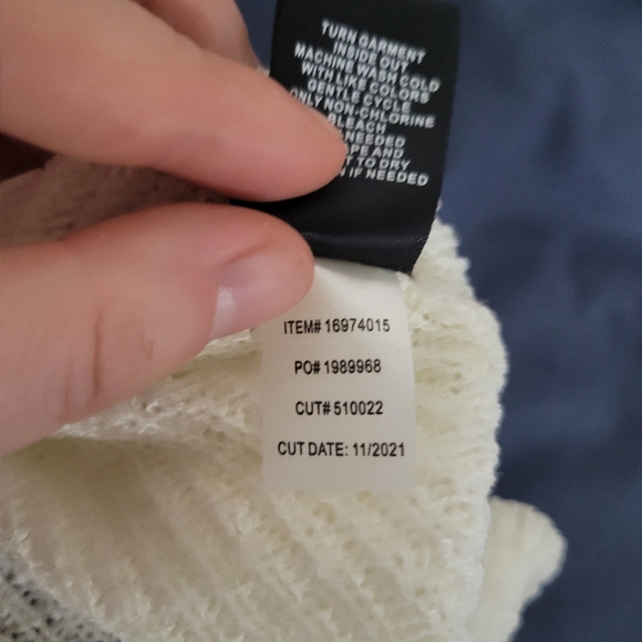 Torrid SIZE 1 EXTRA LARGE IVORY POINTELLE PULLOVER BALLOON SLEEVE SWEATER NWT - Picture 6 of 10